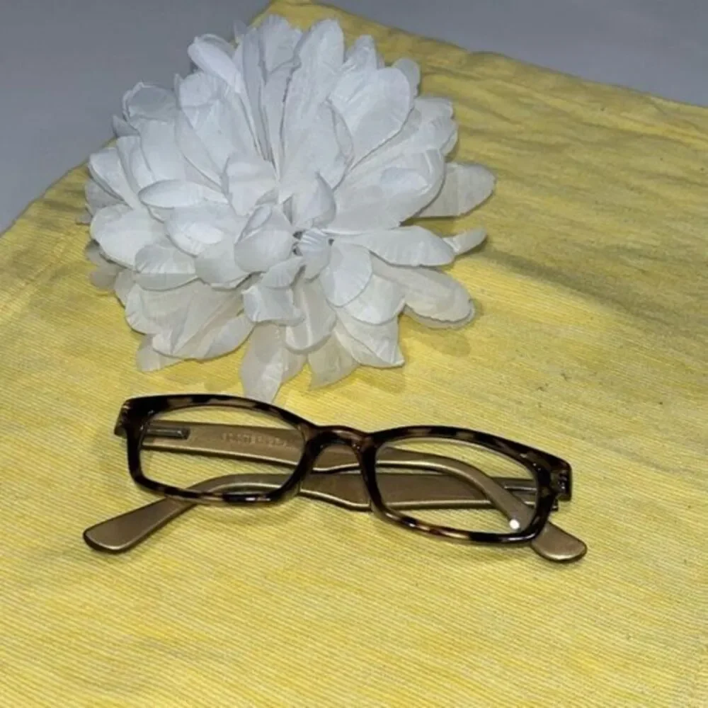 Foster Grant Women’s Glasses Gold Reading Glasses